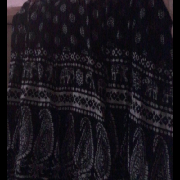 Strapless black and white jumper - Picture 2 of 3